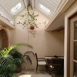 Great Location ! 4 Bedroom In The Heart Of Holiday home